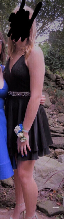 Dillard's Brand Formal Gown - Picture 9 of 10